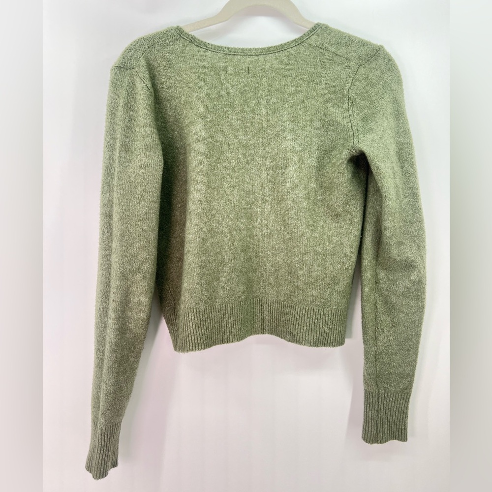 Aerie Olive Green Cropped Slight Vneck Long Sleeve Sweater Top XS Extra Small - Picture 5 of 7